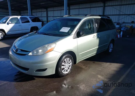 2008 Toyota Sienna Le z USA, uszkodzony, nr VIN 5TDZK23CX8S170961